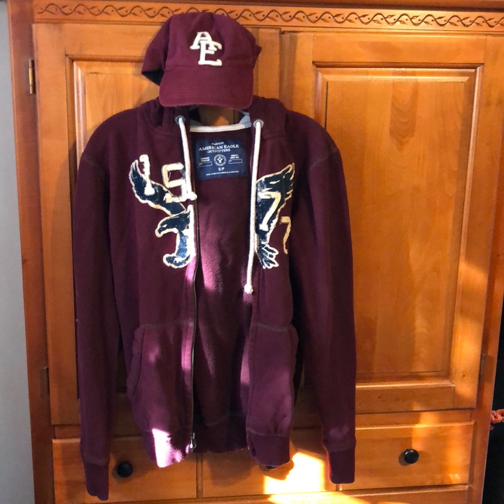 AEO Hoodie & Hat